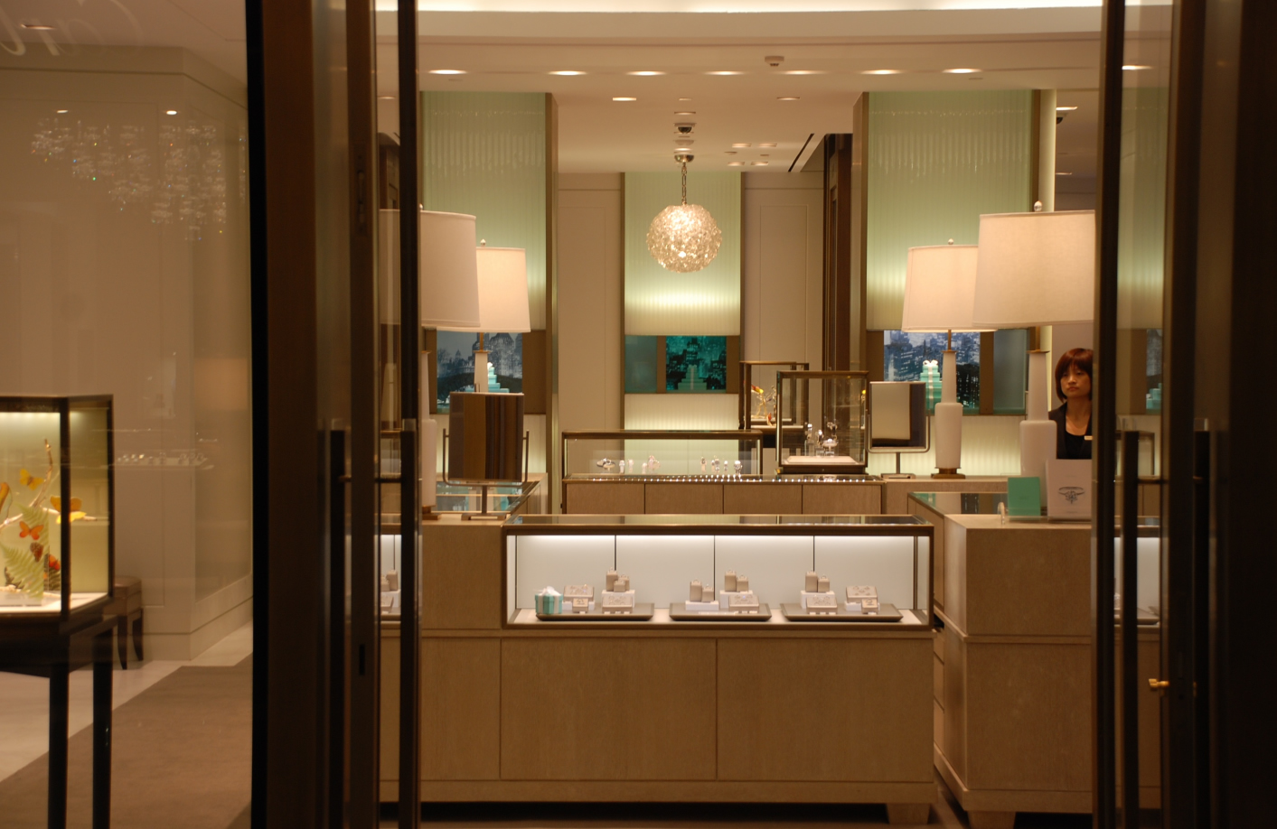 Tiffany & Co.蒂芙尼上海香港广场店(图2)