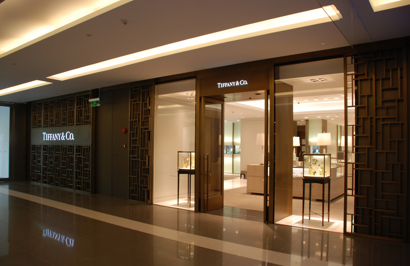 Tiffany & Co.蒂芙尼上海香港广场店(图6)